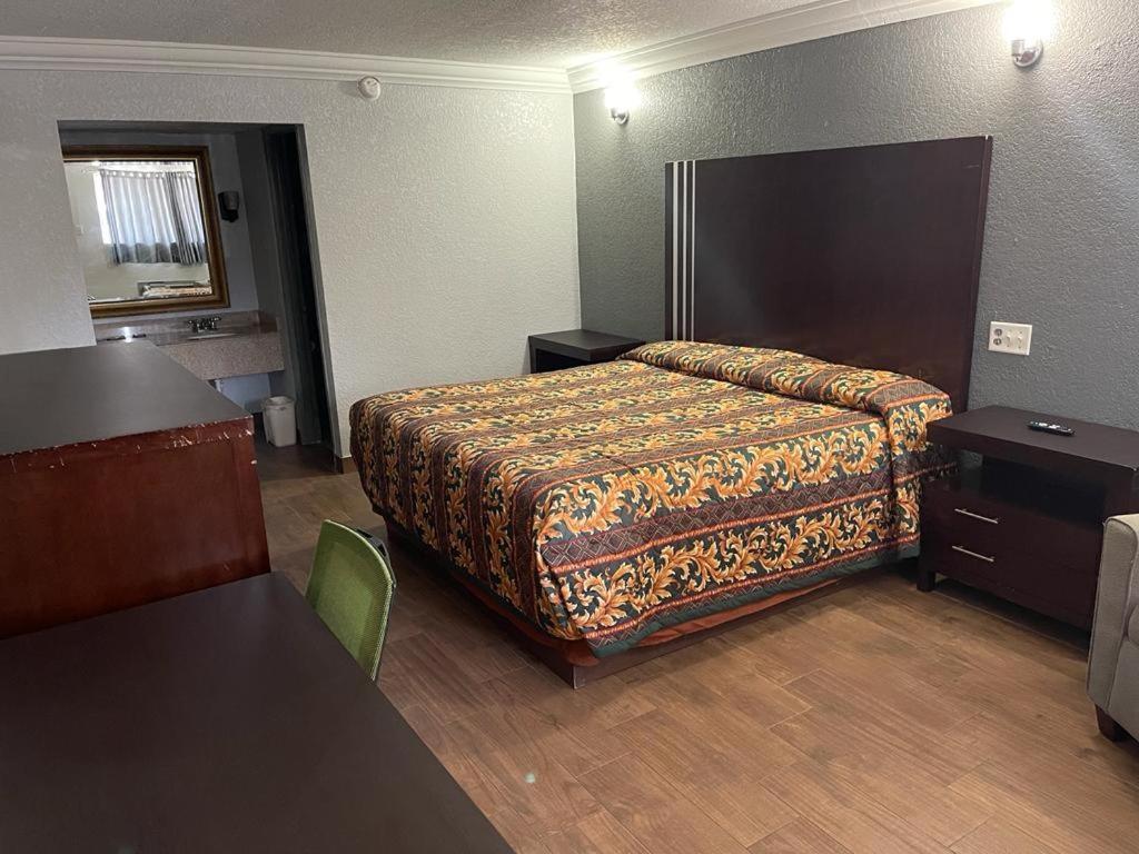 Budget Inn And Suites Crowley Esterno foto